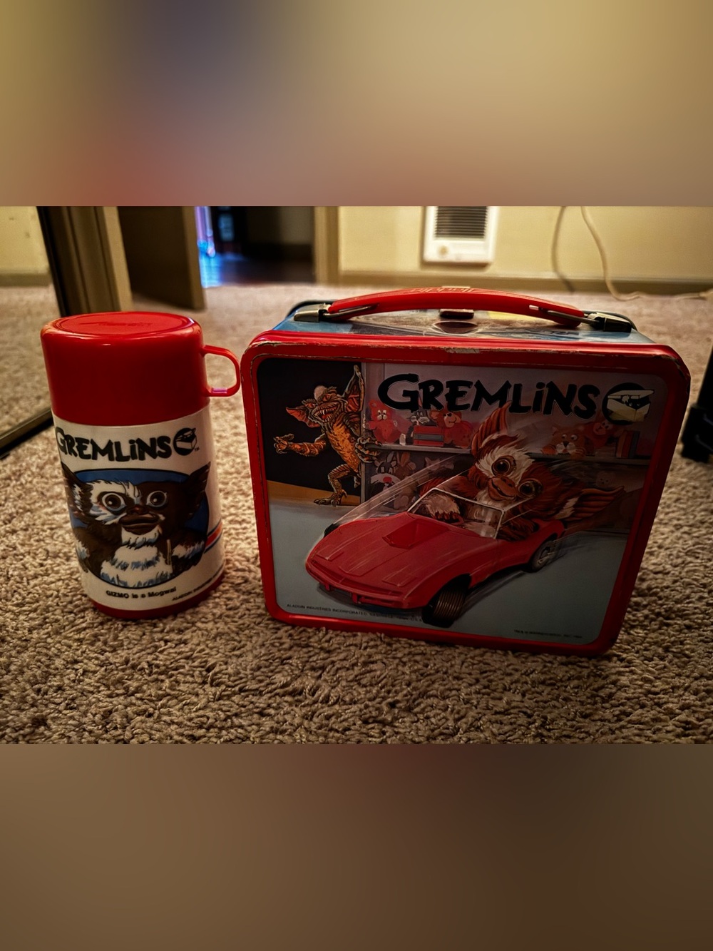 Vintage 1984 GREMLINS Metal Lunchbox with Thermos by Aladdin - Picture 2 of 8